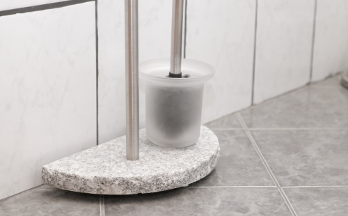 Toilet set