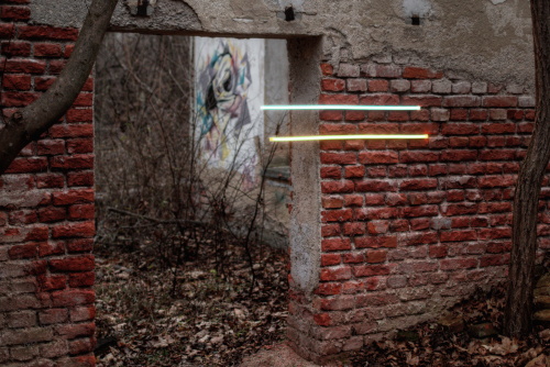 neon@lostplace